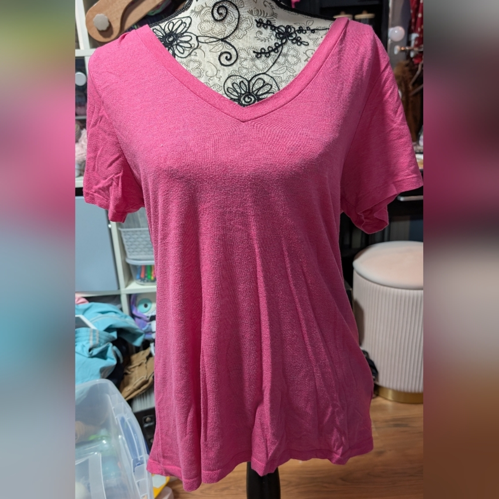 Old Navy Fuchsia V-Neck Vintage Short Sleeve Tee